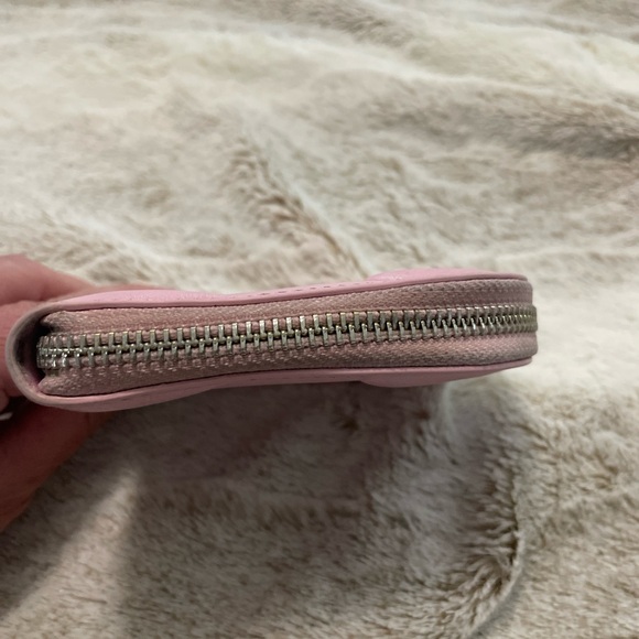 Telfar Wallet- Bubblegum Pink - Picture 7 of 12